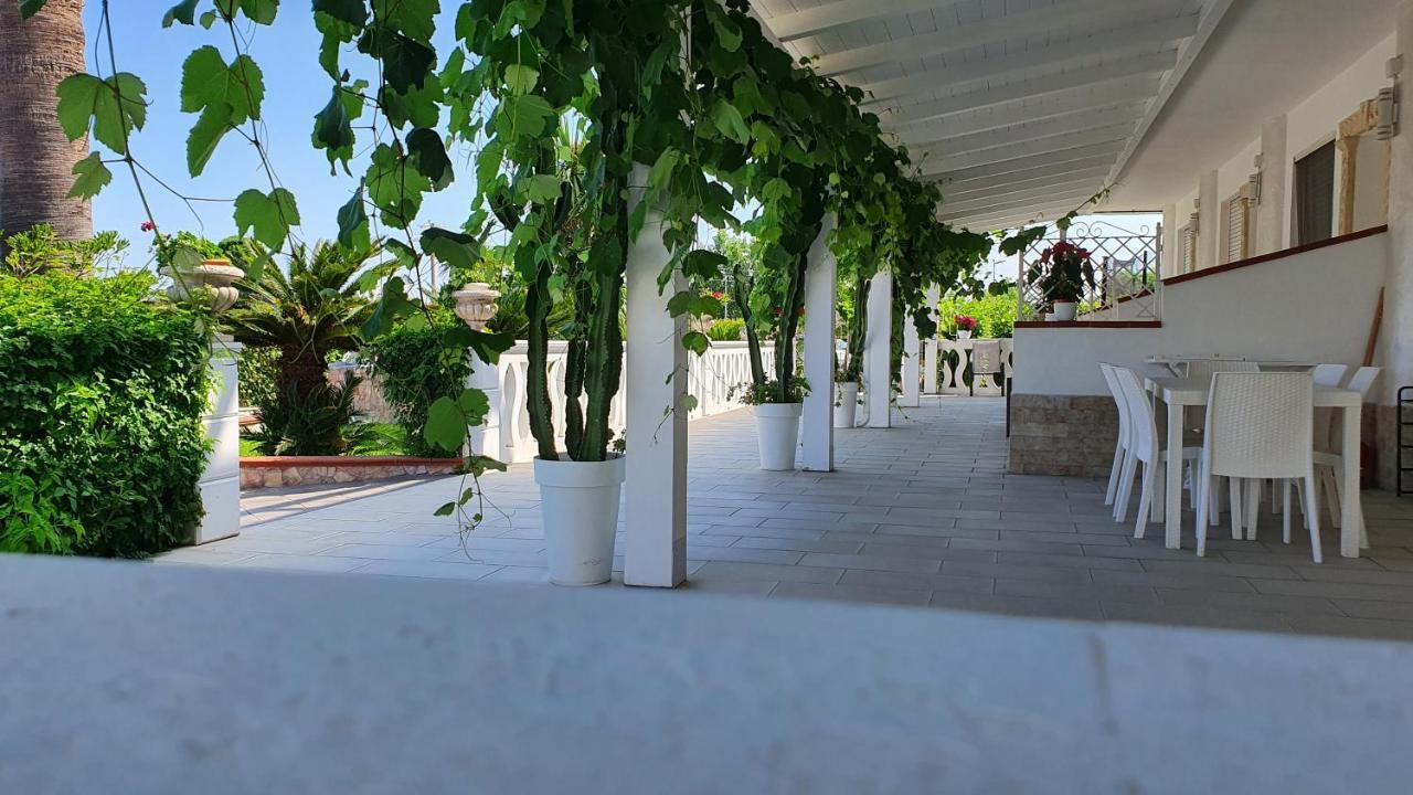 Santa Venere Apartments "Parcheggio Privato Moto-Auto" Ricarica Auto Elettriche Tropea Exterior foto